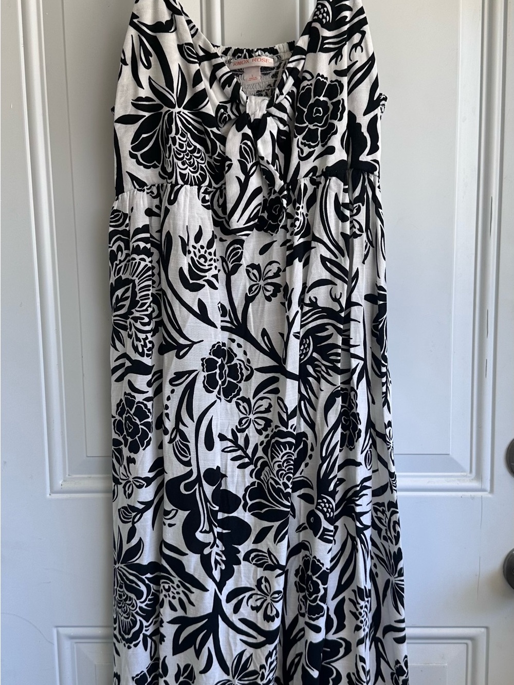 Knox Rose Black and White Floral Midi Dress